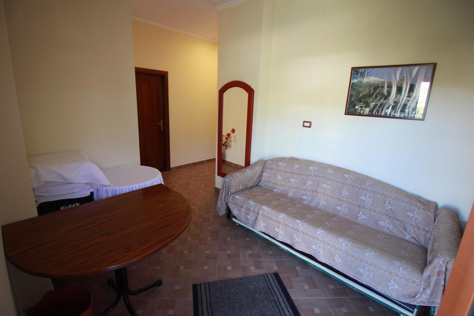 Hotel Restorant Viktoria Gjirokastër