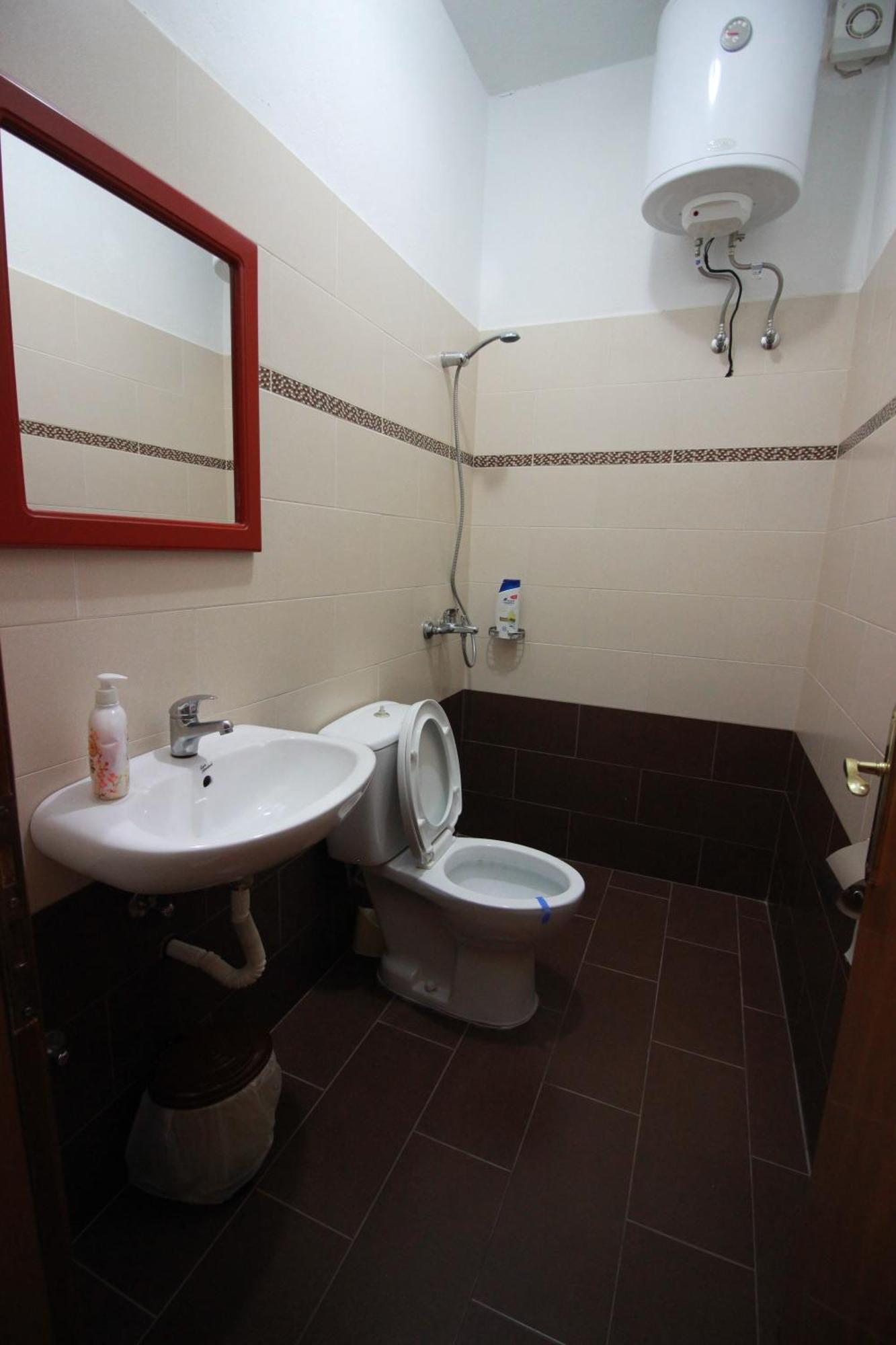 Restorant Viktoria 3* Gjirokastër